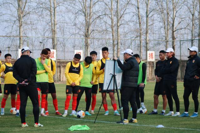 MK体育-国奥开内部会议小结热身 对球员社媒再提明确要求